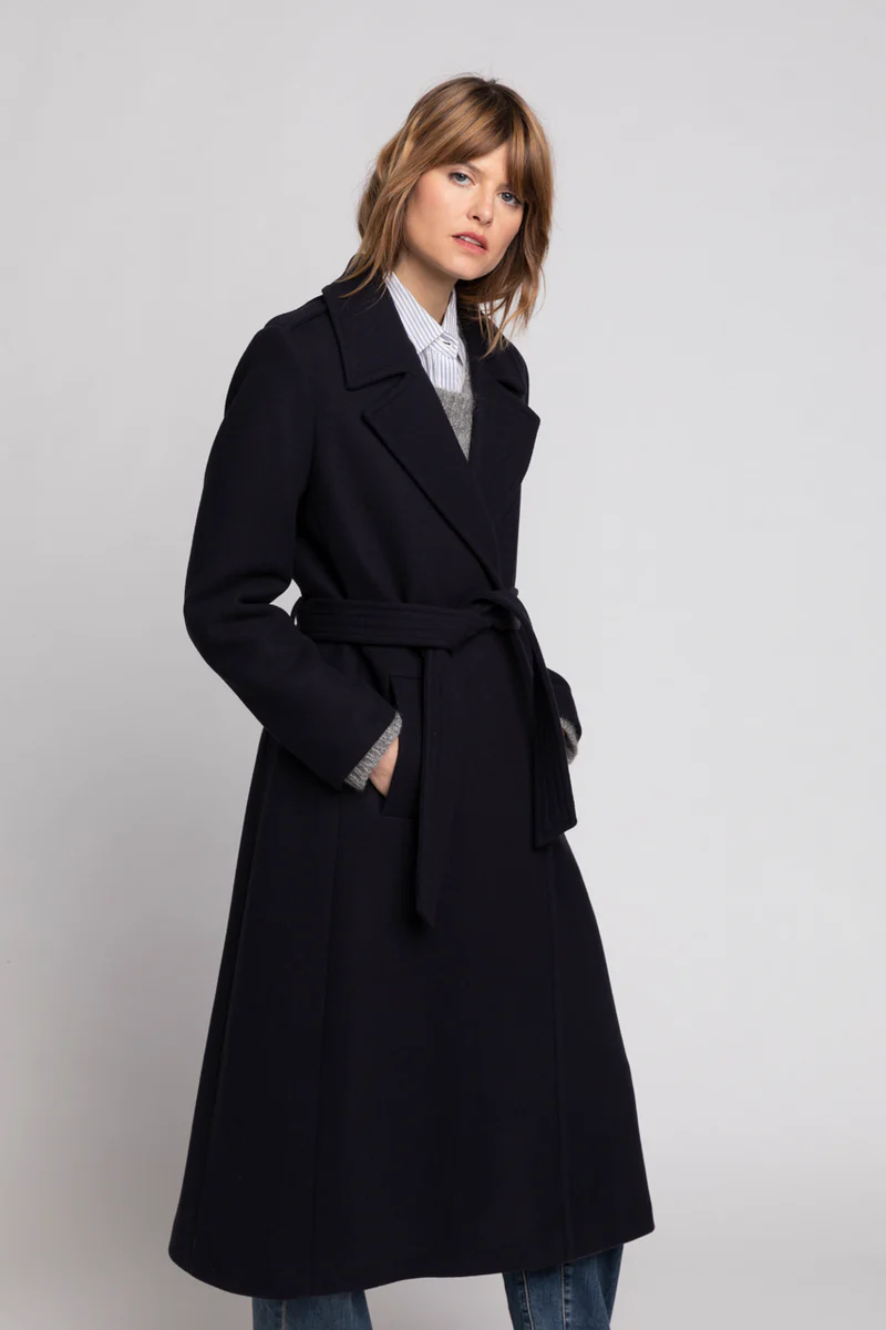 Manteau PRECIEUX - Manteau long ceinturé en laine vierge bleu marine - TRENCH&COAT